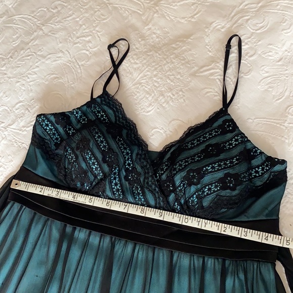 SAKURA Dress - Picture 7 of 11